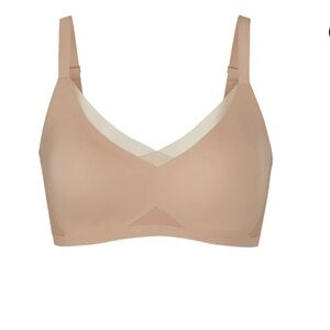 Honeylove Crossover bra.